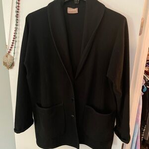 Eileen Fisher Black Wool Oversized Small Buttoned Blazer with Pockets